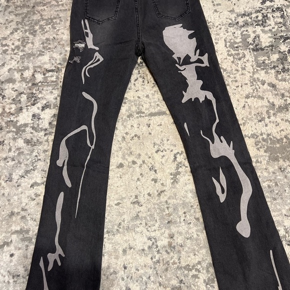 Women’s flare leg jeans - Picture 3 of 4